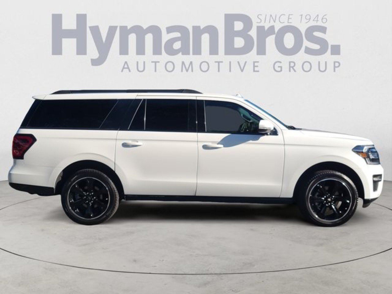 Used 2023 Ford Expedition Max Limited AWD/4WD image 2