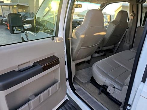 Used 2008 Ford F350 Lariat image 15