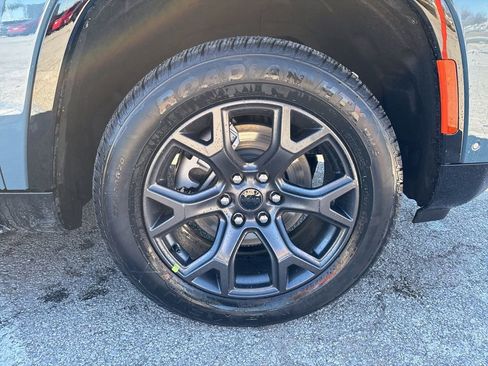 New 2026 Jeep Grand Wagoneer Limited image 39