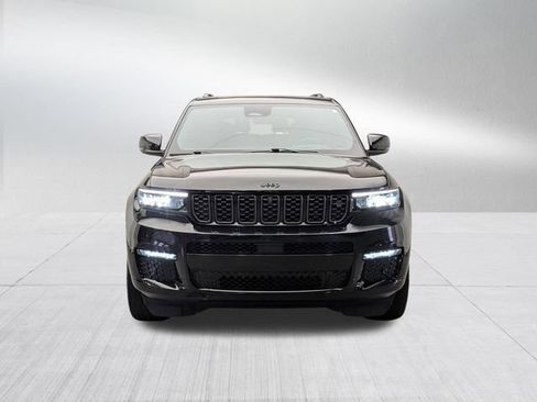 Used 2024 Jeep Grand Cherokee L Summit AWD/4WD image 2
