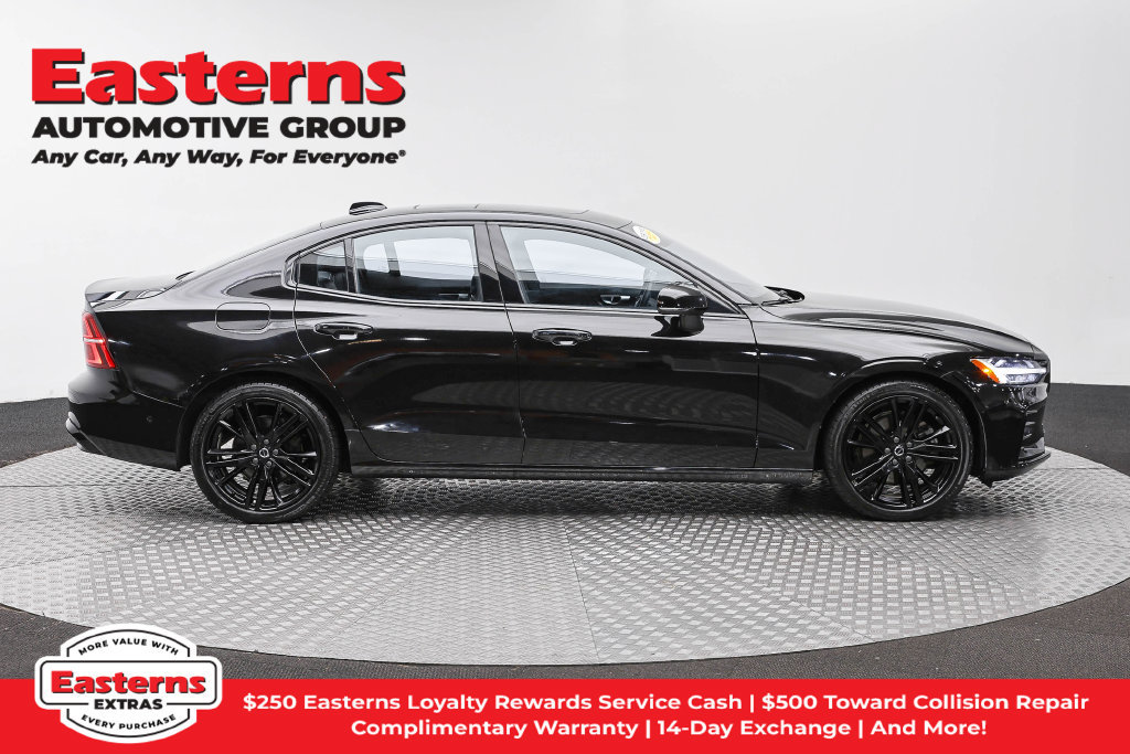 Used 2024 Volvo S60 B5 Plus FWD image 5