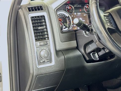 Used 2016 RAM 1500 Lone Star RWD image 8