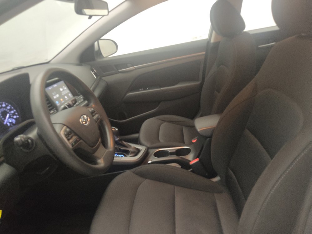 Used 2018 Hyundai Elantra SEL FWD image 17