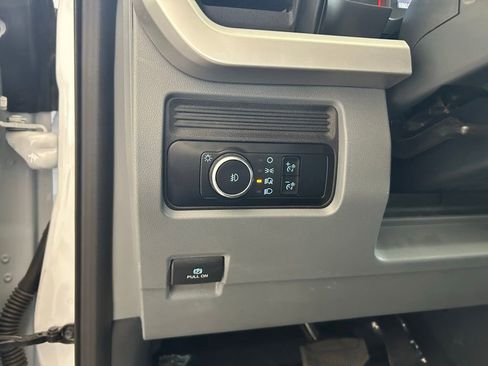 Used 2025 Ford F350 XLT AWD/4WD image 36