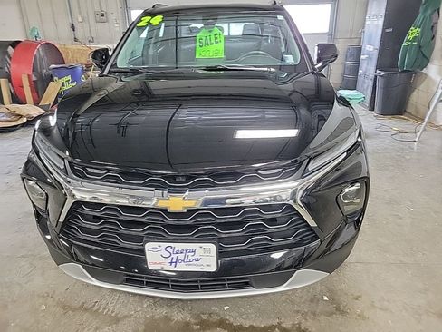 Used 2024 Chevrolet Blazer LT w/ Convenience Package image 2