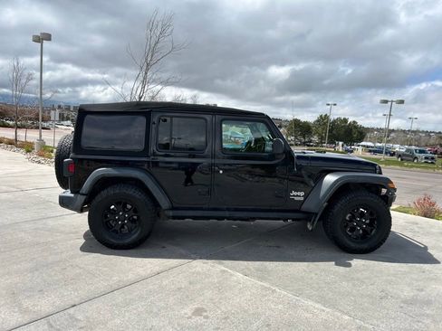 Used 2020 Jeep Wrangler Unlimited Sport S AWD/4WD image 10