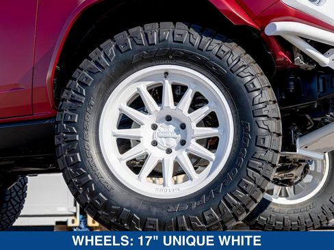 New 2025 Ford Bronco Heritage Edition AWD/4WD image 23