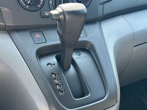 Used 2017 Chevrolet City Express LT w/ Technology Package FWD image 29