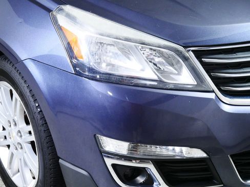 Used 2013 Chevrolet Traverse LT w/ All-Star Edition AWD/4WD image 16