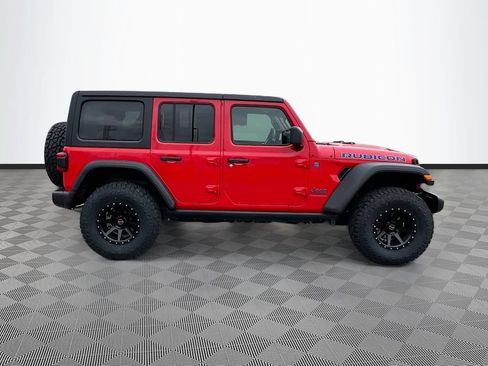 Used 2025 Jeep Wrangler Unlimited Rubicon 4xe w/ Safety Group AWD/4WD image 8