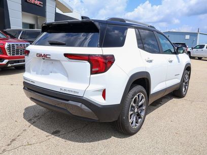New 2027 GMC Terrain Elevation w/ Elevation Premium Package
