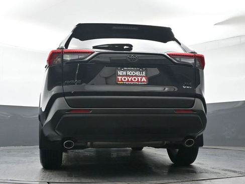 Certified 2025 Toyota RAV4 XLE w/ Weather Package AWD/4WD image 32
