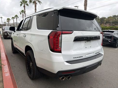 Used 2023 GMC Yukon Denali w/ Advanced Technology Package image 7