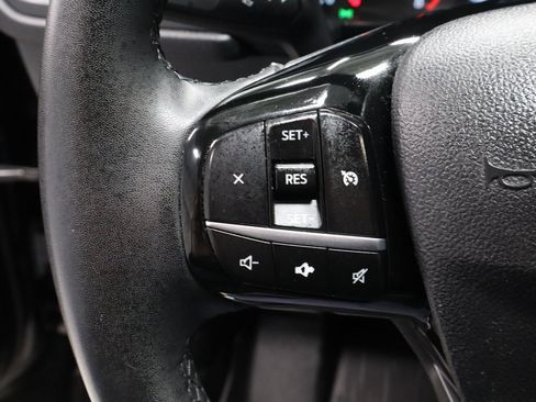 Used 2022 Ford Escape SE w/ SE Sport Appearance Package image 27