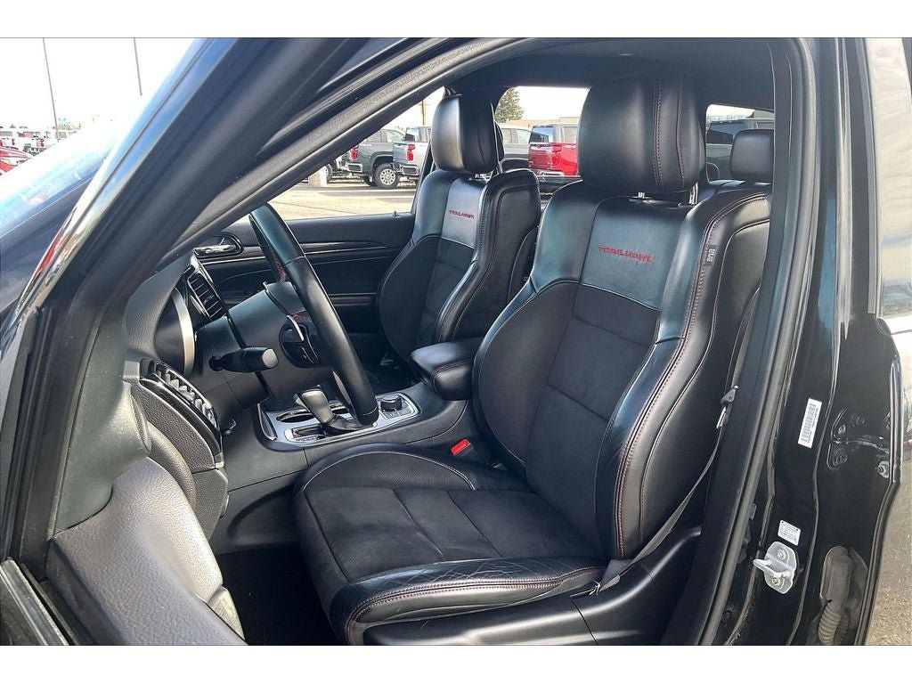 Used 2019 Jeep Grand Cherokee Trailhawk AWD/4WD image 26