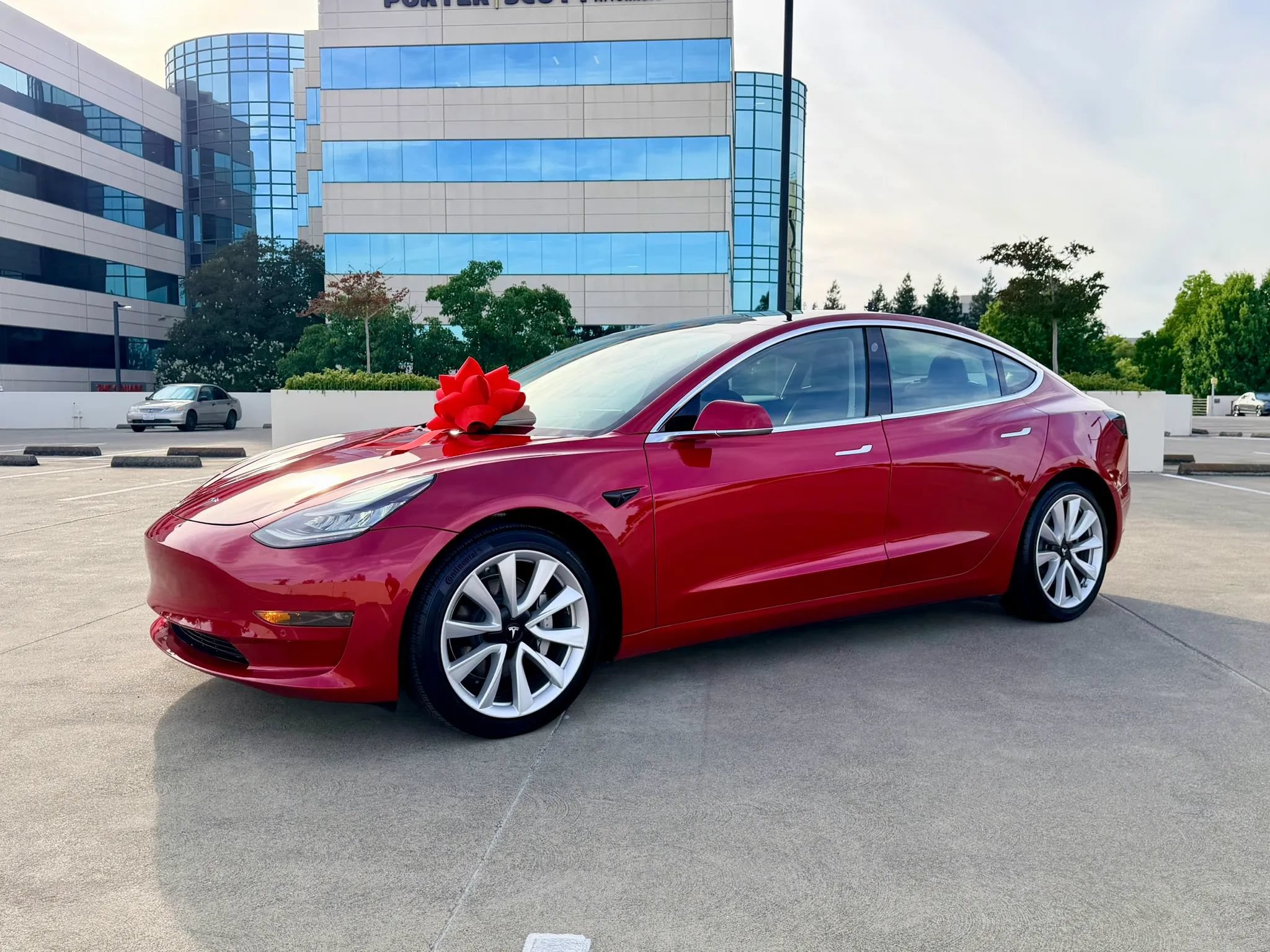 Used 2020 Tesla Model 3 Standard Range Plus RWD image 21