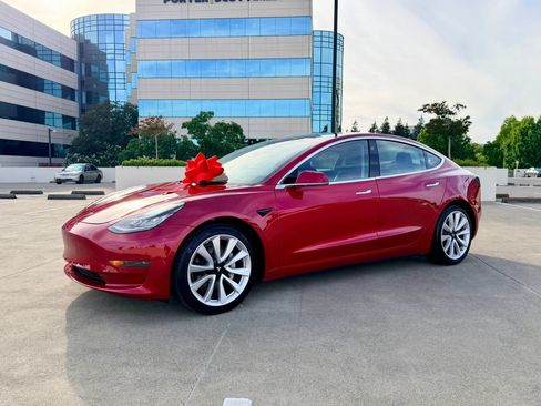 Used 2020 Tesla Model 3 Standard Range Plus RWD image 21