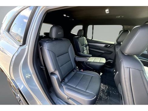 Used 2026 Buick Enclave Sport Touring AWD/4WD image 24