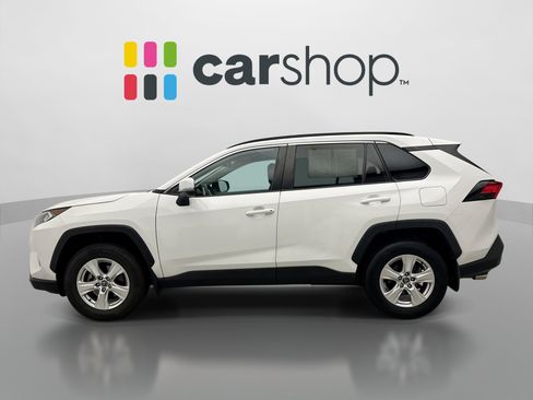 Used 2020 Toyota RAV4 XLE w/ All Weather Liner Package AWD/4WD image 2