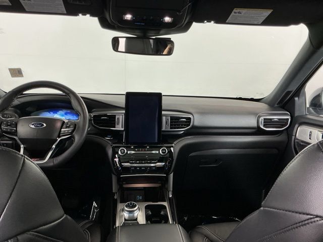 Used 2023 Ford Explorer ST w/ Technology Package AWD/4WD image 25