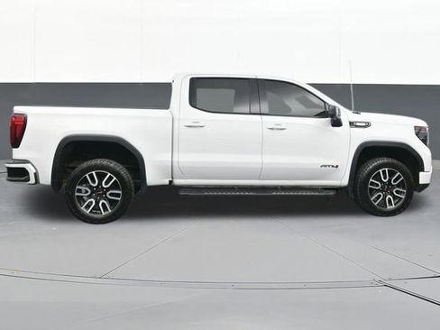 Used 2023 GMC Sierra 1500 AT4 w/ Technology Package image 18