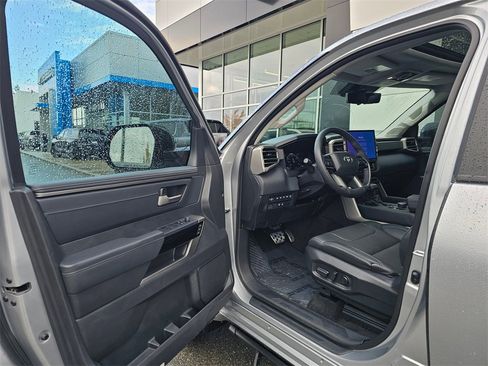 Used 2024 Toyota Tundra Limited image 21