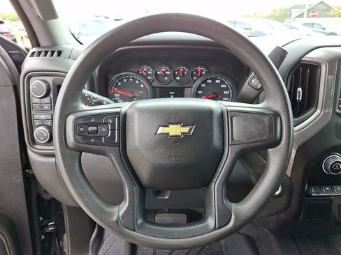 Used 2023 Chevrolet Silverado 1500 Custom AWD/4WD image 21
