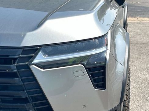 Used 2026 Lexus GX 550 AWD/4WD image 8