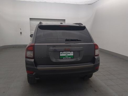 Used 2017 Jeep Compass 75th Anniversary w/ Power Value Group AWD/4WD image 6
