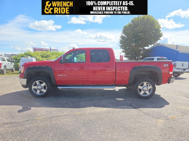 Used 2013 GMC Sierra 2500 SLT w/ Snow Plow Prep Package AWD/4WD image 7