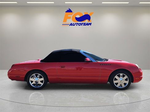 Used 2002 Ford Thunderbird image 6