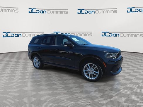 Used 2024 Dodge Durango GT AWD/4WD image 2