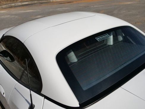 Used 2015 BMW Z4 sDrive35is image 41