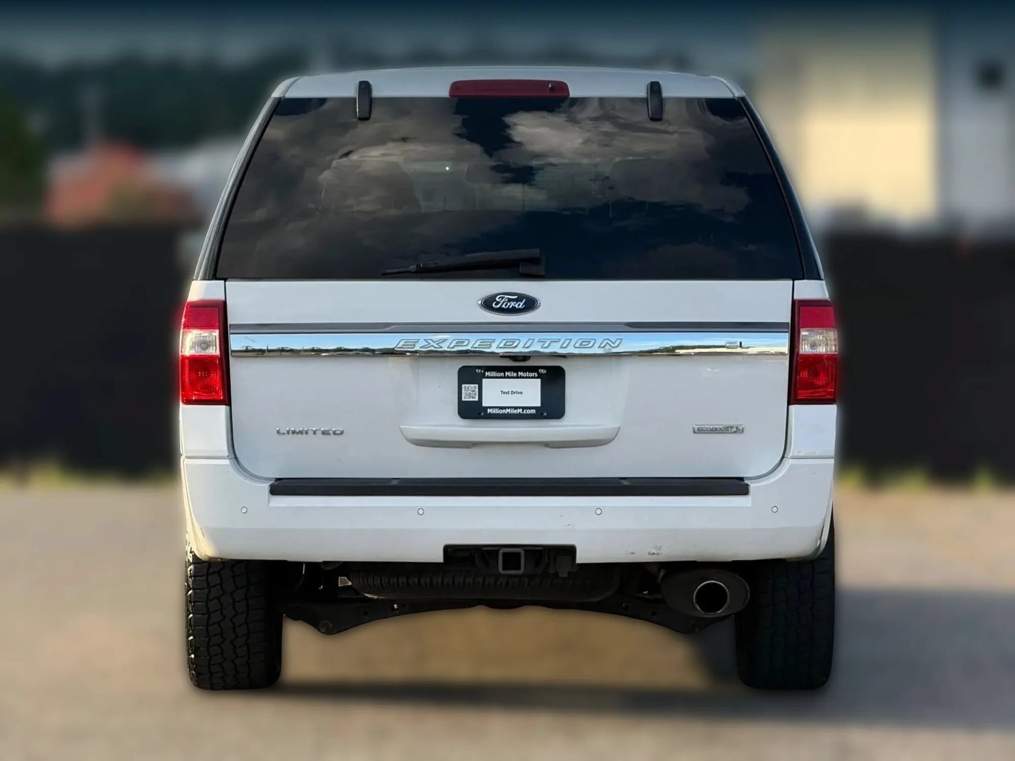 Used 2017 Ford Expedition EL Limited RWD image 4