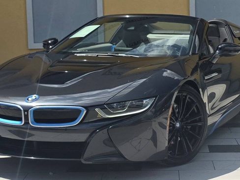 Used 2019 BMW i8 Roadster AWD/4WD image 16