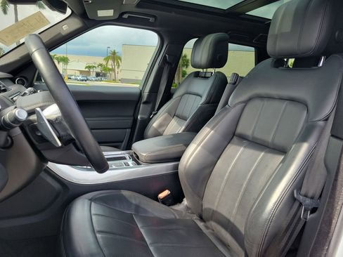 Used 2021 Land Rover Range Rover Sport HSE Silver Edition image 24