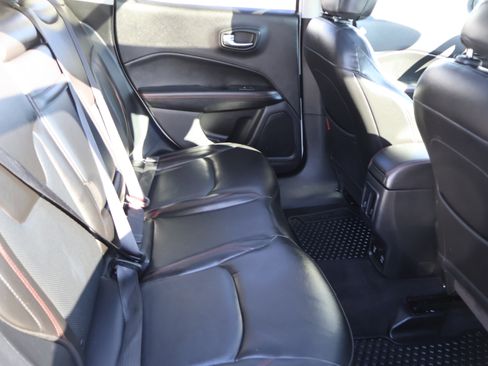 Used 2018 Jeep Compass Trailhawk w/ Leather Interior Group image 17