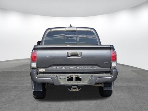 Used 2023 Toyota Tacoma TRD Off-Road w/ Technology Package AWD/4WD image 4