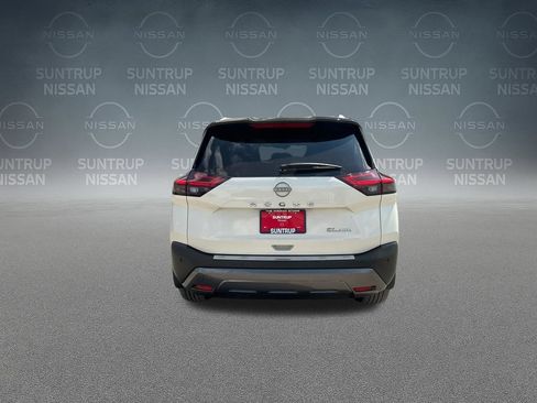 Used 2023 Nissan Rogue SL AWD/4WD image 36