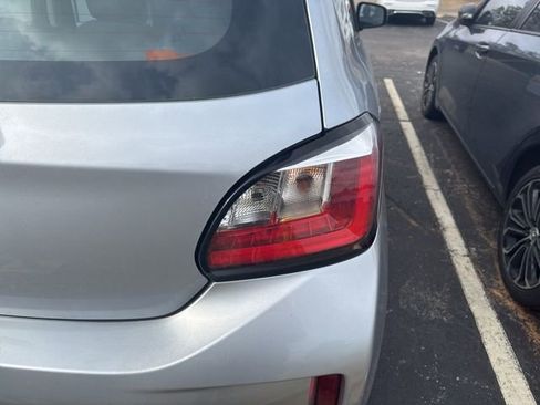 Used 2021 Mitsubishi Mirage ES image 12