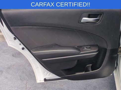Used 2019 Dodge Charger SXT RWD image 28