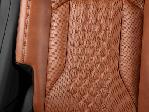 Used 2023 Lamborghini Urus S image 28