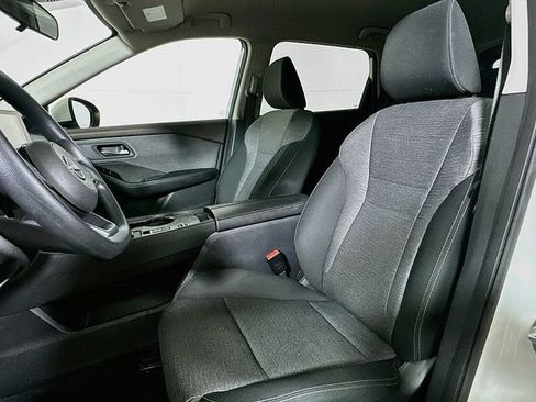 Used 2023 Nissan Rogue SV FWD image 11