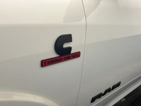 Used 2022 RAM 3500 Limited AWD/4WD image 47
