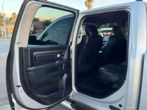 Used 2016 RAM 1500 Sport RWD image 15