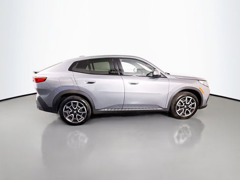 Used 2026 BMW X2 xDrive28i AWD/4WD image 11