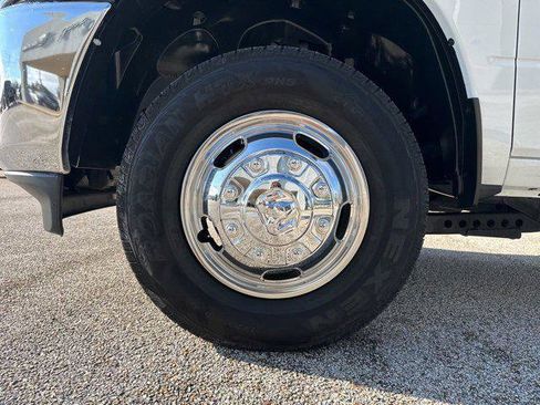 Certified 2024 RAM 3500 Tradesman w/ Chrome Appearance Group image 46