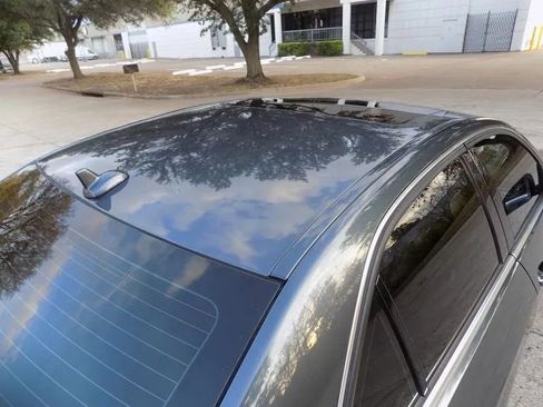 Used 2014 Mercedes-Benz E 350 Sedan image 15