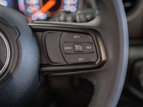 Used 2023 Jeep Wrangler Sport S AWD/4WD image 26