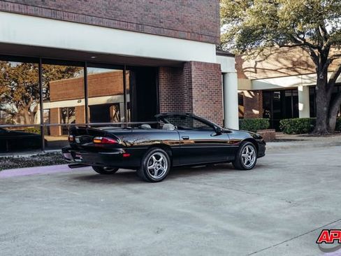 Used 1999 Chevrolet Camaro Z28 w/ SS Performance/Appearance Pkg image 21